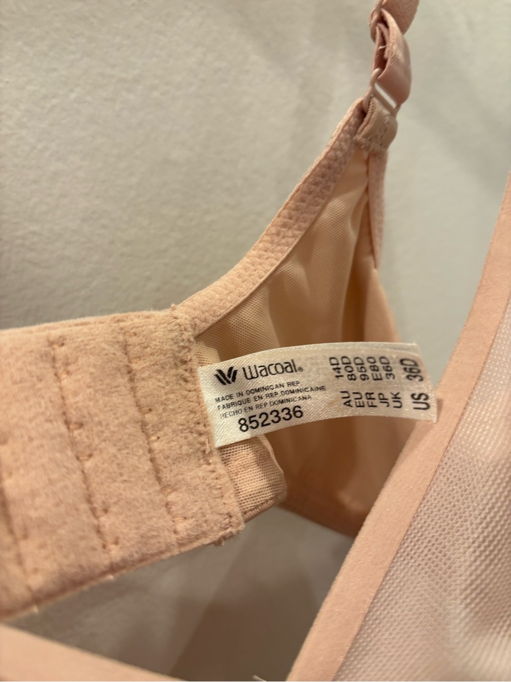 Wacoal blush Elevated Allure Wireless  Bra - Picture 2 of 2
